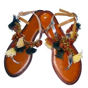 NWOB Inuovo Boho Fringe Tassel Sandal Size 37